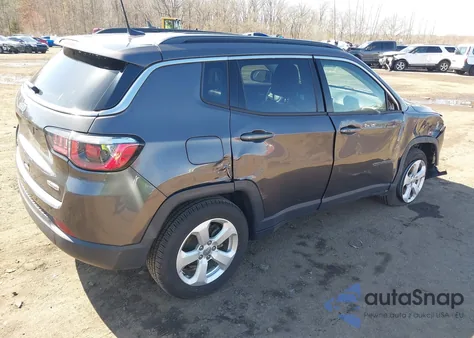 2020 Jeep Compass Latitude 4X4 from USA, damaged, VIN 3C4NJDBB7LT168900